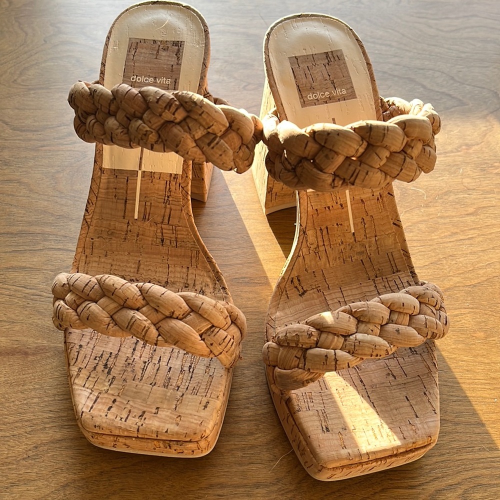 Dolce Vita heel sandals size 7